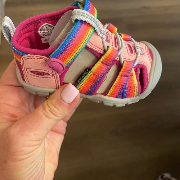 Keen Infant Rainbow Seacamp Colorful Sandals Unisex Baby NEW Size 4 Adjustable - Picture 5 of 12